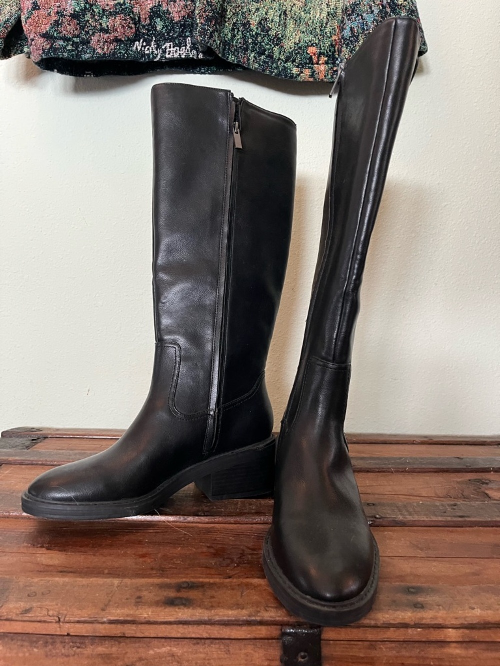 Splenda VIVIE KNEE HIGH BOOT IN BLACK 8.5 NEW